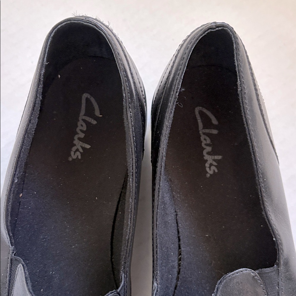 Clarks Blackberry Leather Slip On Loafers Black Casual Women’s 10 - Picture 5 of 8